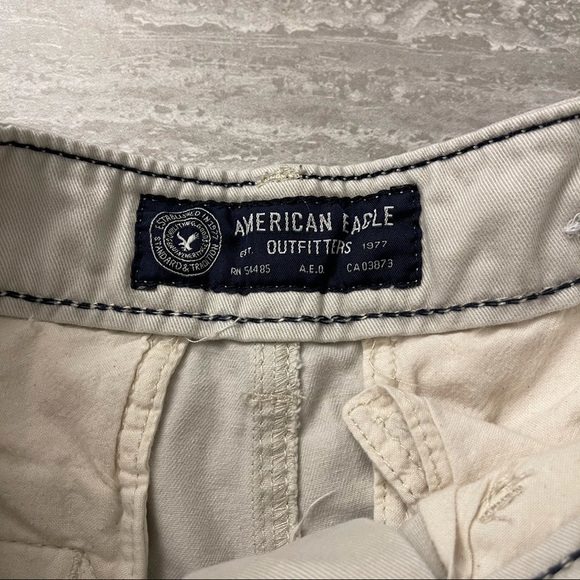 American Eagle Classic Fit Shorts - Picture 3 of 5